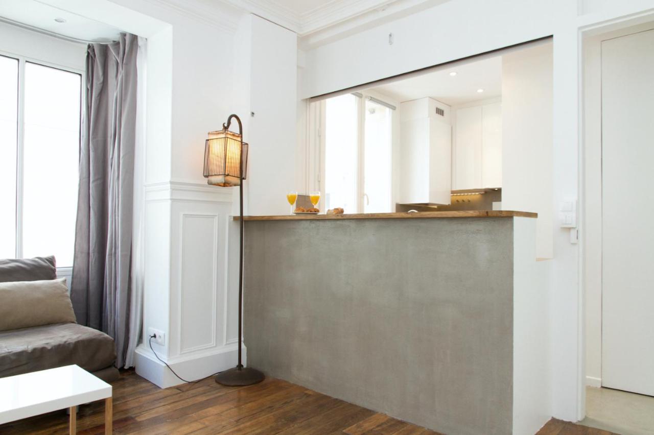 Rue Saint Honore - Louvre City Apartment Paris Exteriör bild